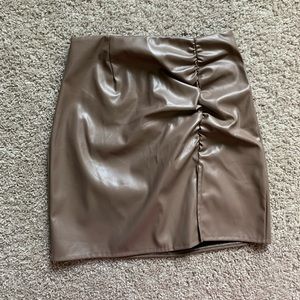 Cute faux leather mini skirt from Windsor